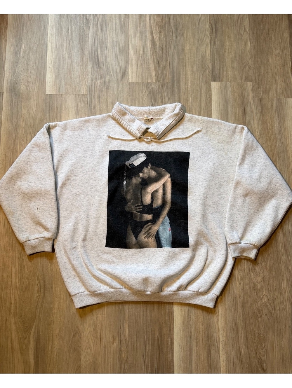 Vintage 90's Sailor Romance Graphic Sweatshirt